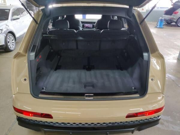 Audi SQ7 4.0 TFSI quattro PANO MatrixHD Sitzbelüftung