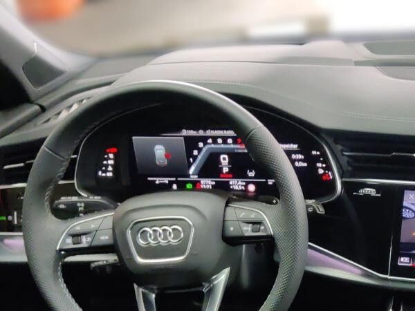 Audi SQ7 4.0 TFSI quattro PANO MatrixHD Sitzbelüftung