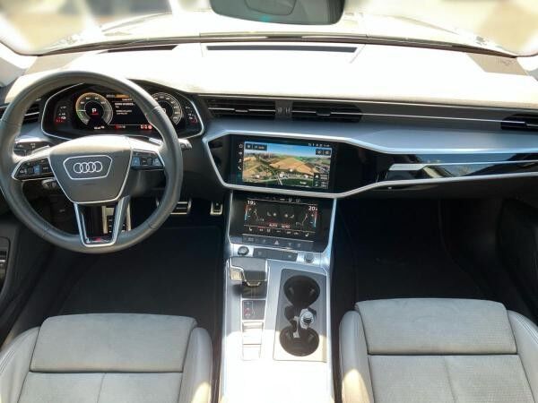 Audi A6 Avant sport 55 TFSIe S-Line / Head-up, Pano