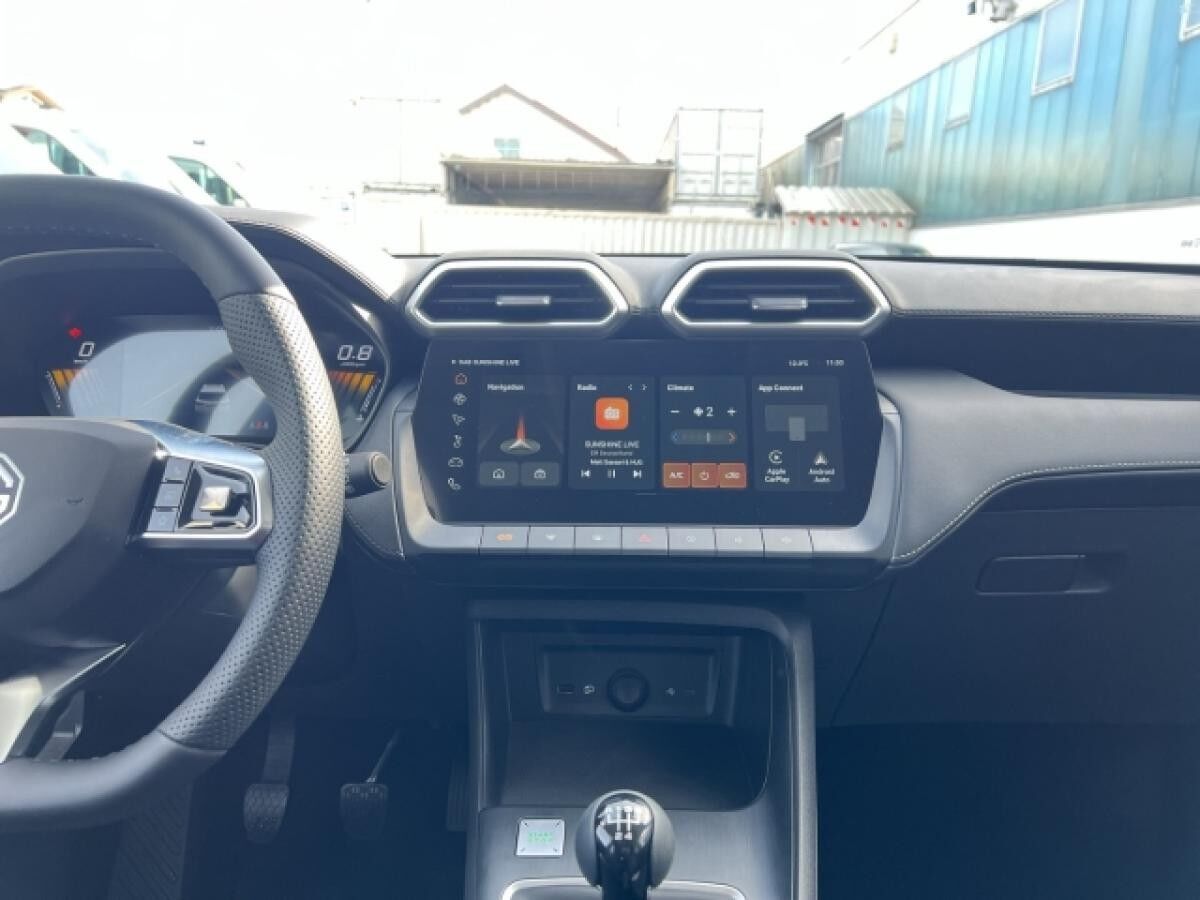 MG ZS Benzin  Standard  🌹 Schaltgetriebe  Farbe Wählbar !! 😁