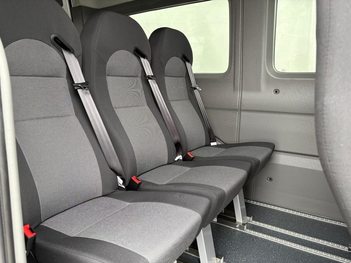 Volkswagen Crafter Kombi HD 130KW Automatik LED