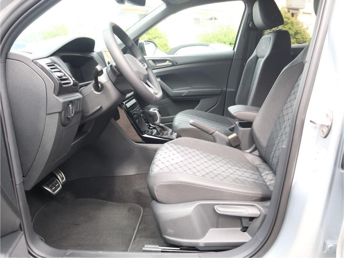 Volkswagen T-Cross R-Line 1.5 TSI ACT OPF (150 PS) DSG*AHK*RFK*BLACKSTYLE*NAVI*