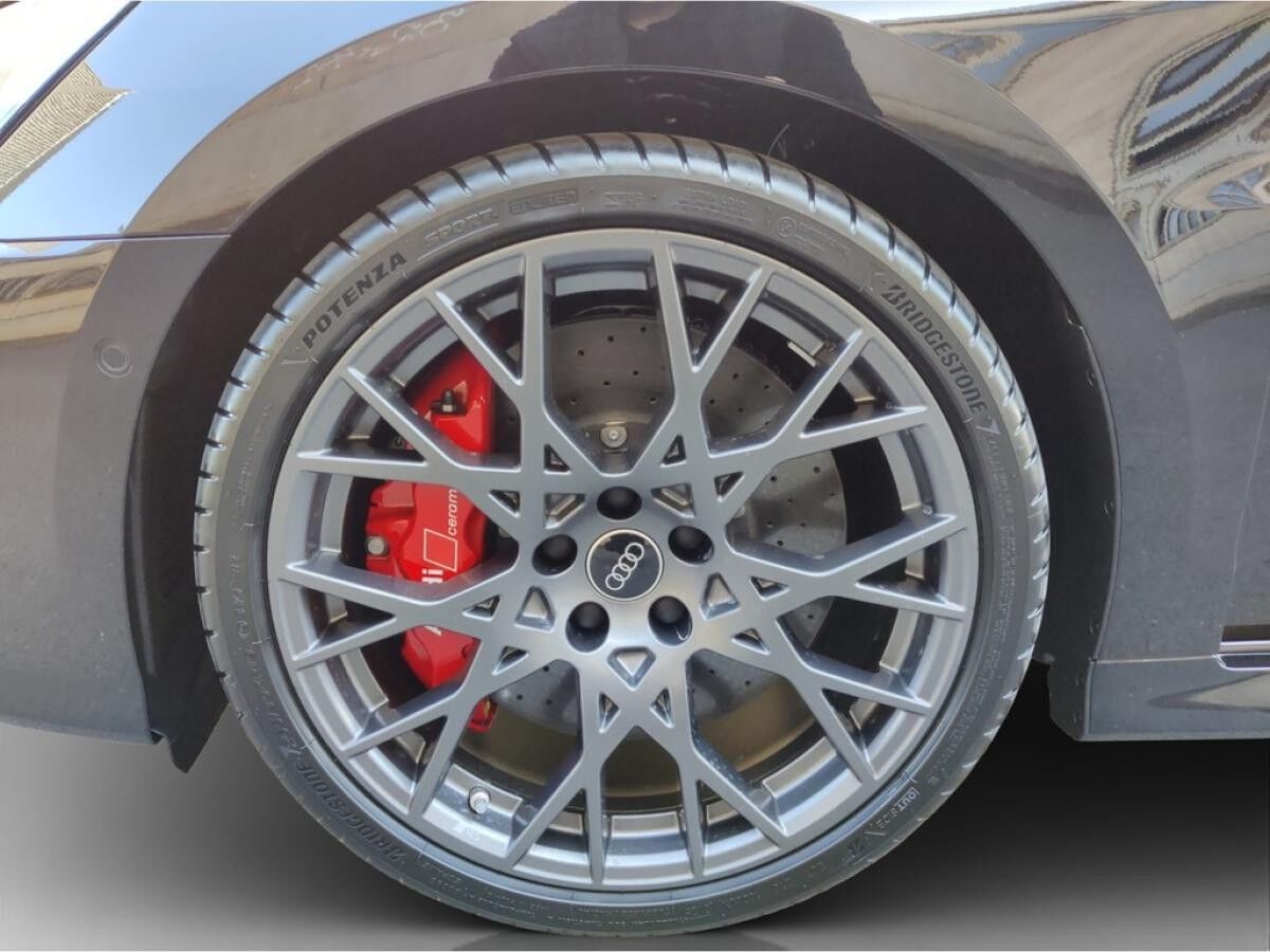 Audi RS3 Sportback S tronic PANO*HUD*MATRIX*NAV*SHZ*ACC*PARKLENK*KAMERA*SONOS*EL.SITZE+HECKKL*VMAX*TOTW*VIRTU