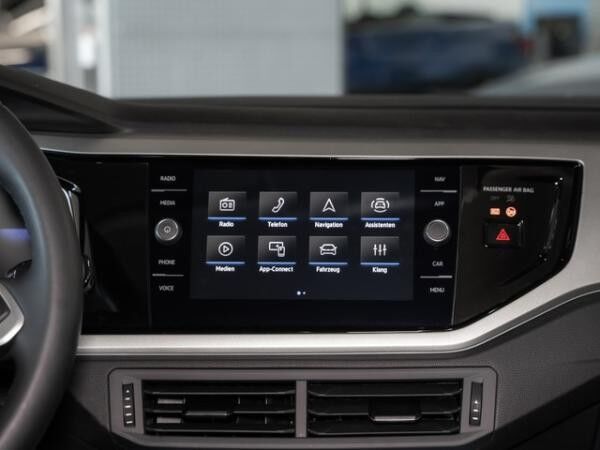 Volkswagen Polo 1,0 Move LED Tempomat AppConnect Parkpilot Alu Sitzheiz.
