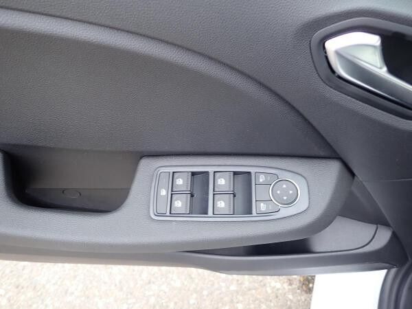 Renault Clio Evolution SCe 65/GJR/EPH/AC/SH