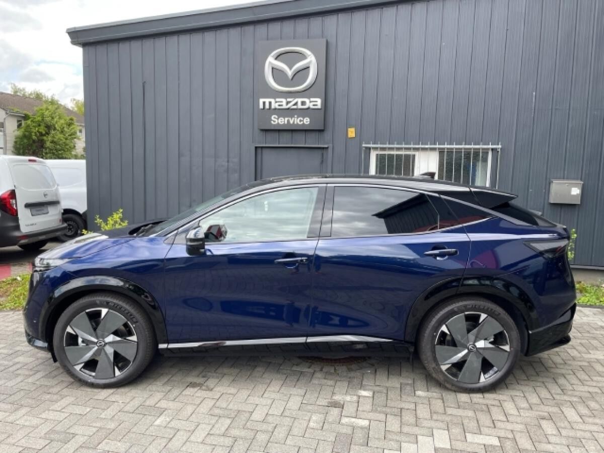 Nissan Ariya EVOLVE e-4ORCE 87kWh 306PS HUD El. Panodach Navi Leder Digitales Cockpit