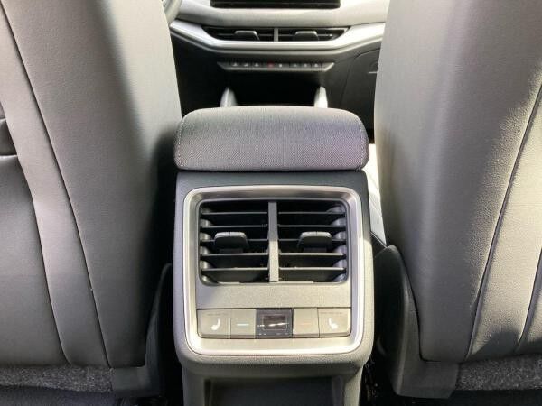 Skoda ENYAQ 60 20" Pano SHZ Navi Kamera ACC AHK *SONDERAKTION*