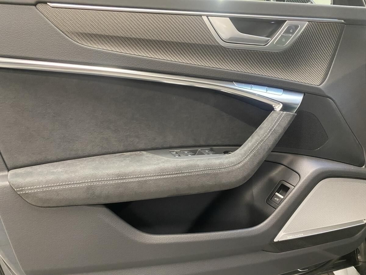 Audi RS6 PERFORMANCE | B&O | MATRIX ***SOFORT VERFÜGBAR!***