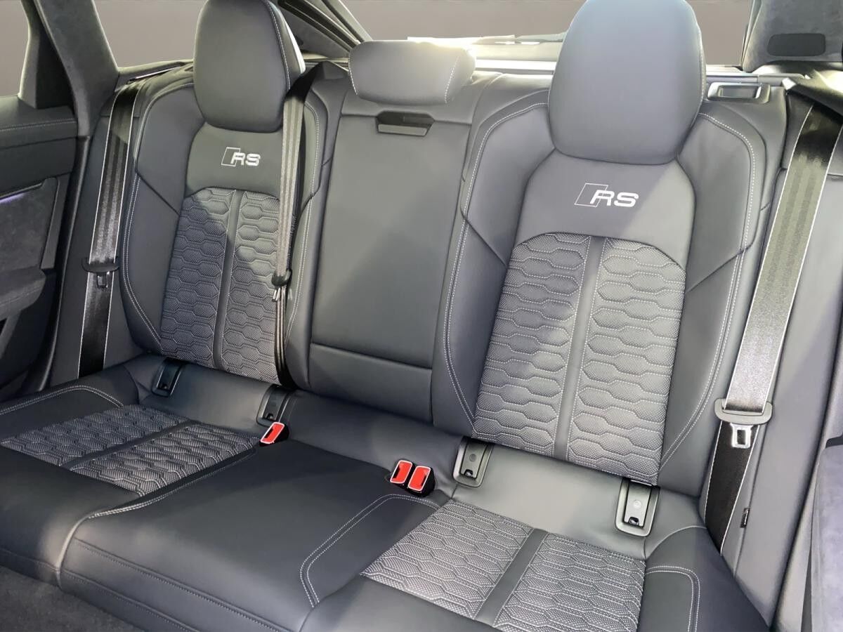 Audi RS6 PERFORMANCE | B&O | MATRIX ***SOFORT VERFÜGBAR!***