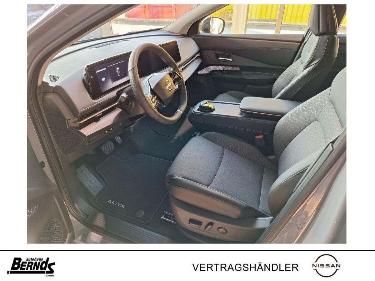 Nissan Ariya ❗️Nur 1 Stück 🩶 63KW💪 -NRW- CCS*NAVI*TEILLEDER*KAMERA Nissan Ariya ❗️Nur 1 Stück 🩶 63KW💪 -NRW- CCS*NAVI*TEILLEDER*KAMERA