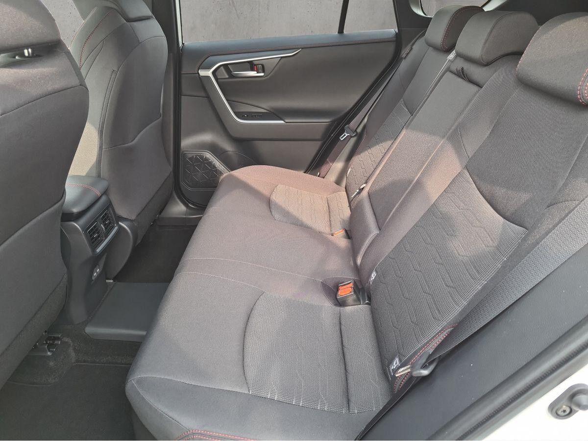 Toyota RAV 4 2.5 Plug-in Hybrid - LED+SHZ+RFK