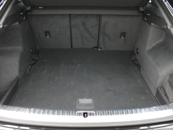 Audi Q3 Sportback 40 TFSI quattro S tronic S-LINE+AHK