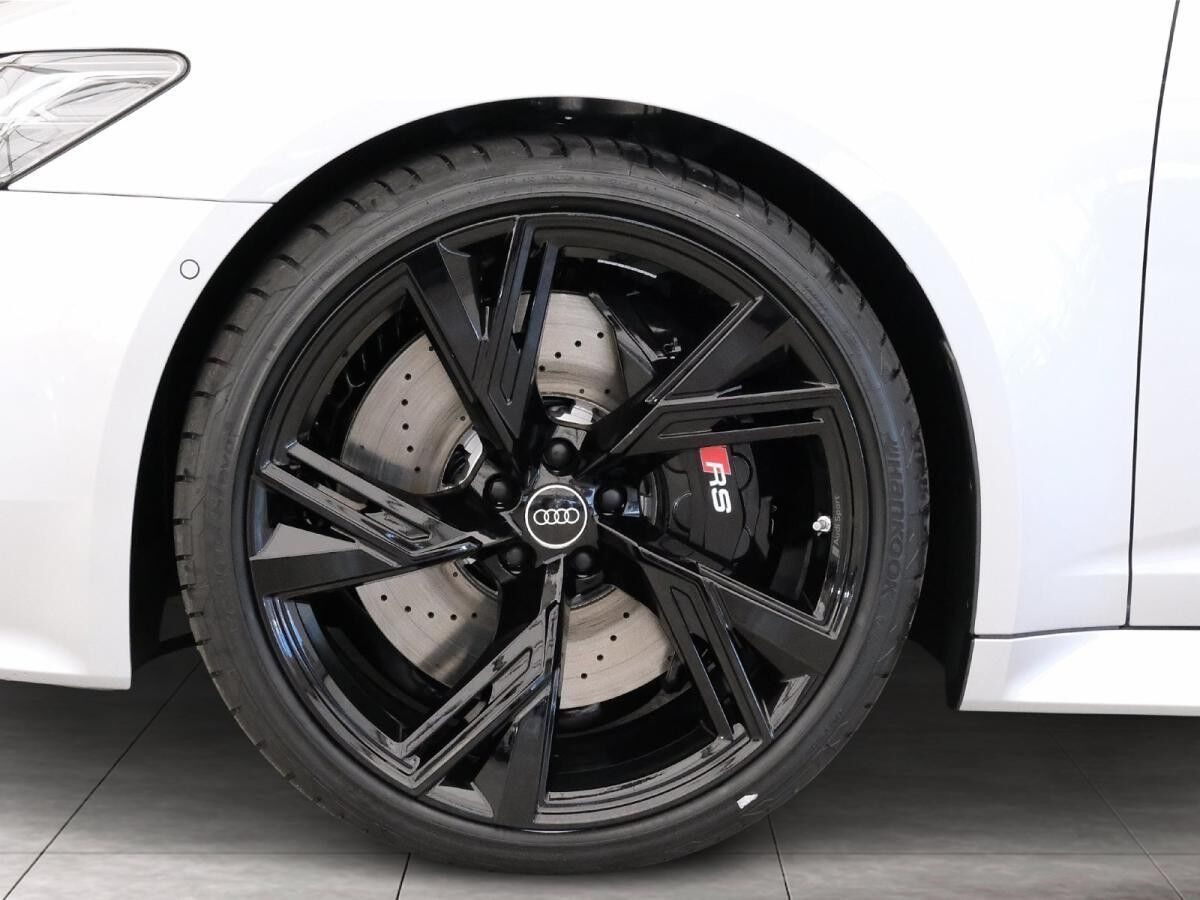 Audi RS6 Avant 4.0 TFSI quattro