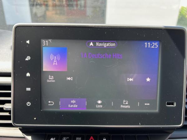 Nissan Primastar Kombi L1H1 TEKNA 8-SITZER - 170PS DCT - SOFORT VERFÜGBAR