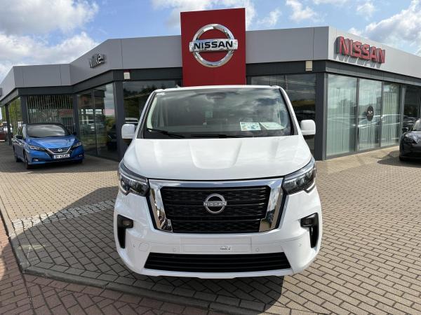 Nissan Primastar Kombi L1H1 TEKNA 8-SITZER - 170PS DCT - SOFORT VERFÜGBAR