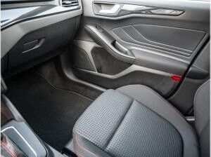 Ford Focus ST-Line Turnier Autom. Ergon.Sitz WinterP. Matrix-LED FahrerAss.P. uvm