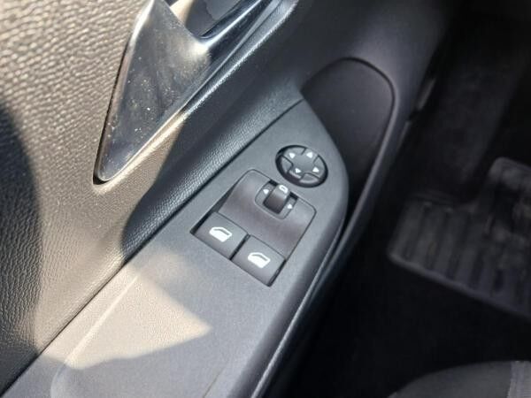 Opel Corsa F 1.2 Sitzheizung,Lenkradheizung,DAB