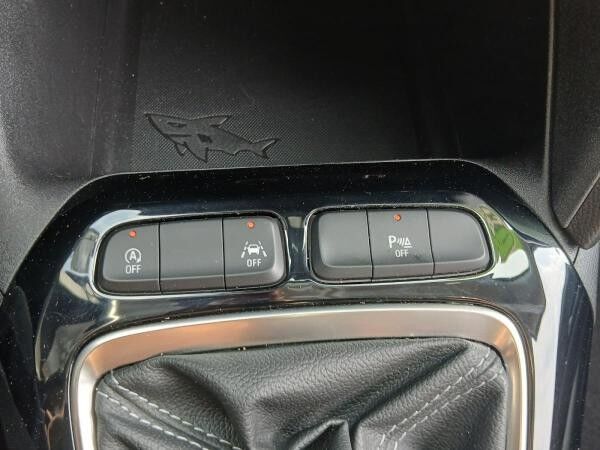 Opel Corsa F 1.2 Sitzheizung,Lenkradheizung,DAB