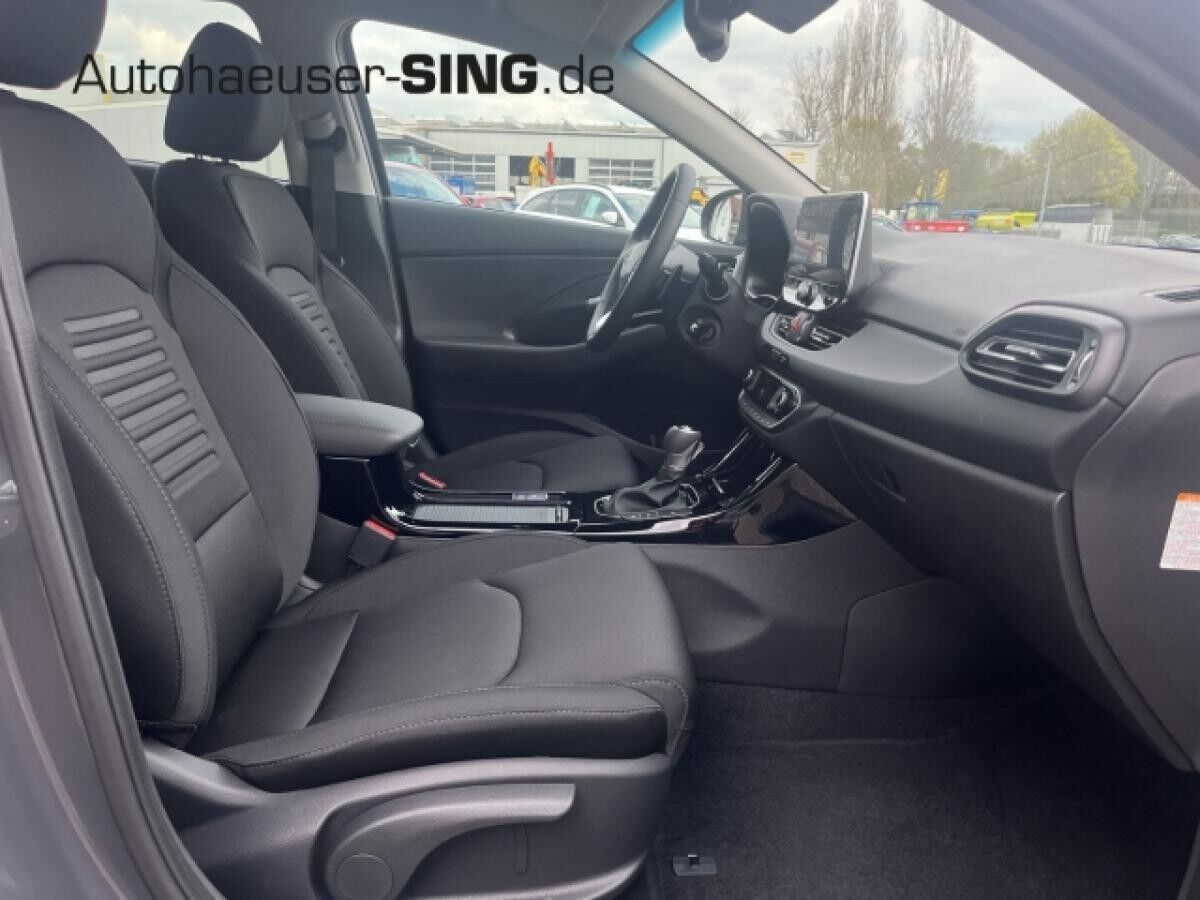 Hyundai i30 Automatik M-Hybrid Klima LED Kamera CarPlay