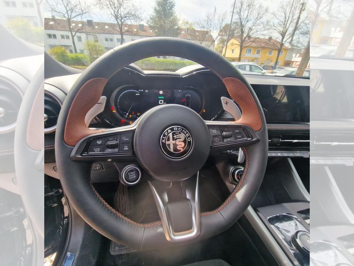 Alfa Romeo Tonale Ibrida INTENSA 1.5 VGT 160ps 48V-Hybrid