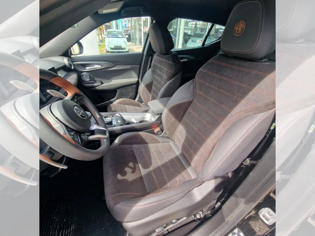 Alfa Romeo Tonale Ibrida INTENSA 1.5 VGT 160ps 48V-Hybrid