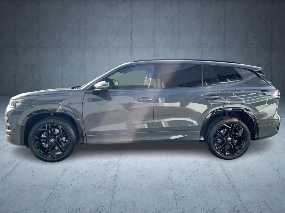 Volkswagen Tayron R-Line 2.0 TDI  4M DSG,*7 Sitzer*AHK*ACC*Standhz*Pano*Black Style