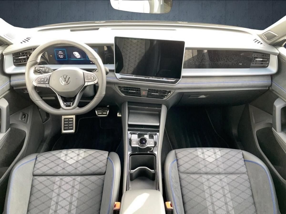 Volkswagen Tayron R-Line 2.0 TDI  4M DSG,*7 Sitzer*AHK*ACC*Standhz*Pano*Black Style