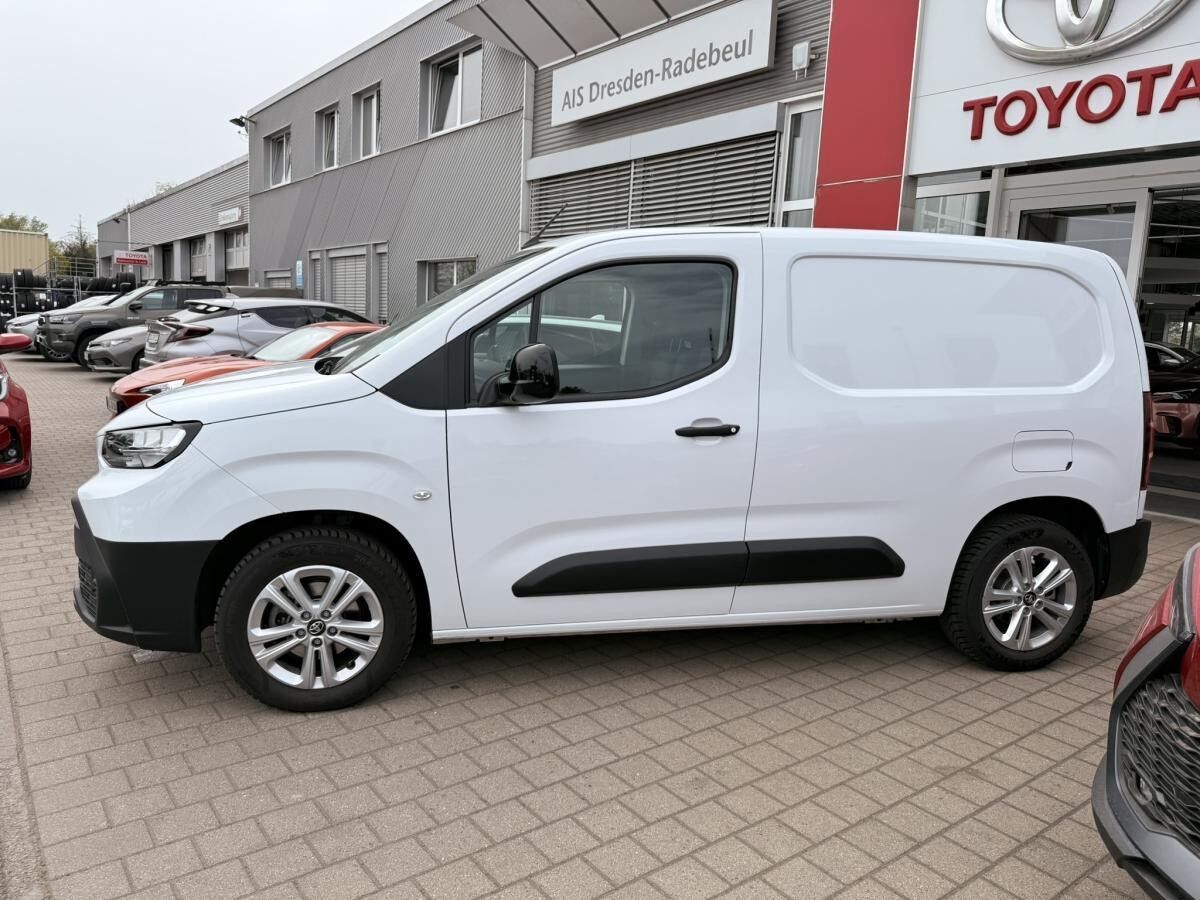 Toyota Proace City 1.5 D-4D 130 PS 8-Stufen-Automatik L1 Comfort **Bis zu 15 Jahre Garantie!**