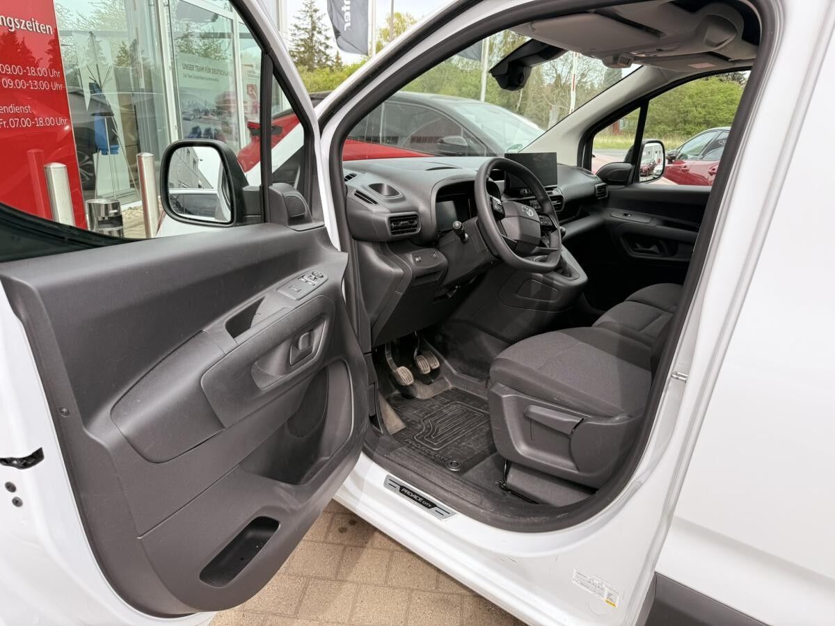Toyota Proace City 1.5 D-4D 130 PS 6-Gang L1 Comfort **Bis zu 15 Jahre Garantie!*
