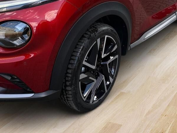 Nissan Juke N-DESIGN 1.0 DIG-T 7DCT
