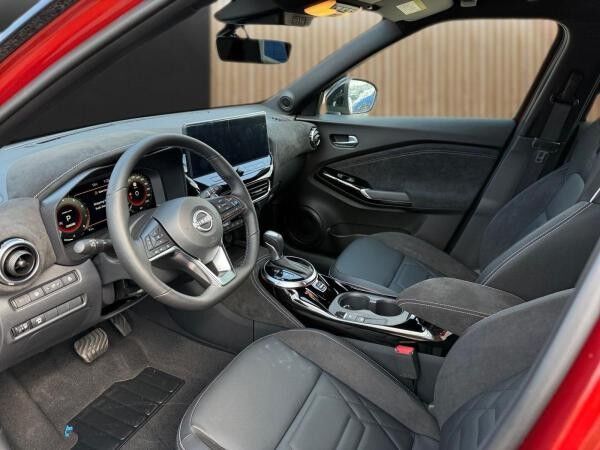 Nissan Juke N-DESIGN 1.0 DIG-T 7DCT