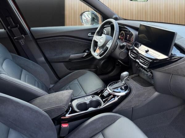 Nissan Juke N-DESIGN 1.0 DIG-T 7DCT