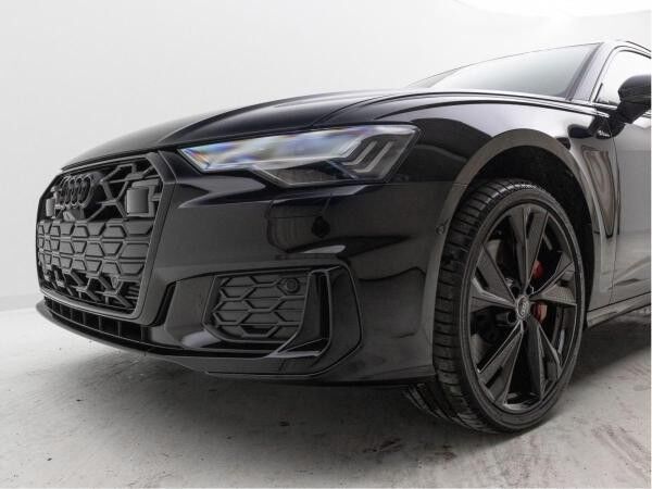 Audi A6 Avant 55 TFSI e S-TRO*QUA*S-LINE*MATRIX*PANO*