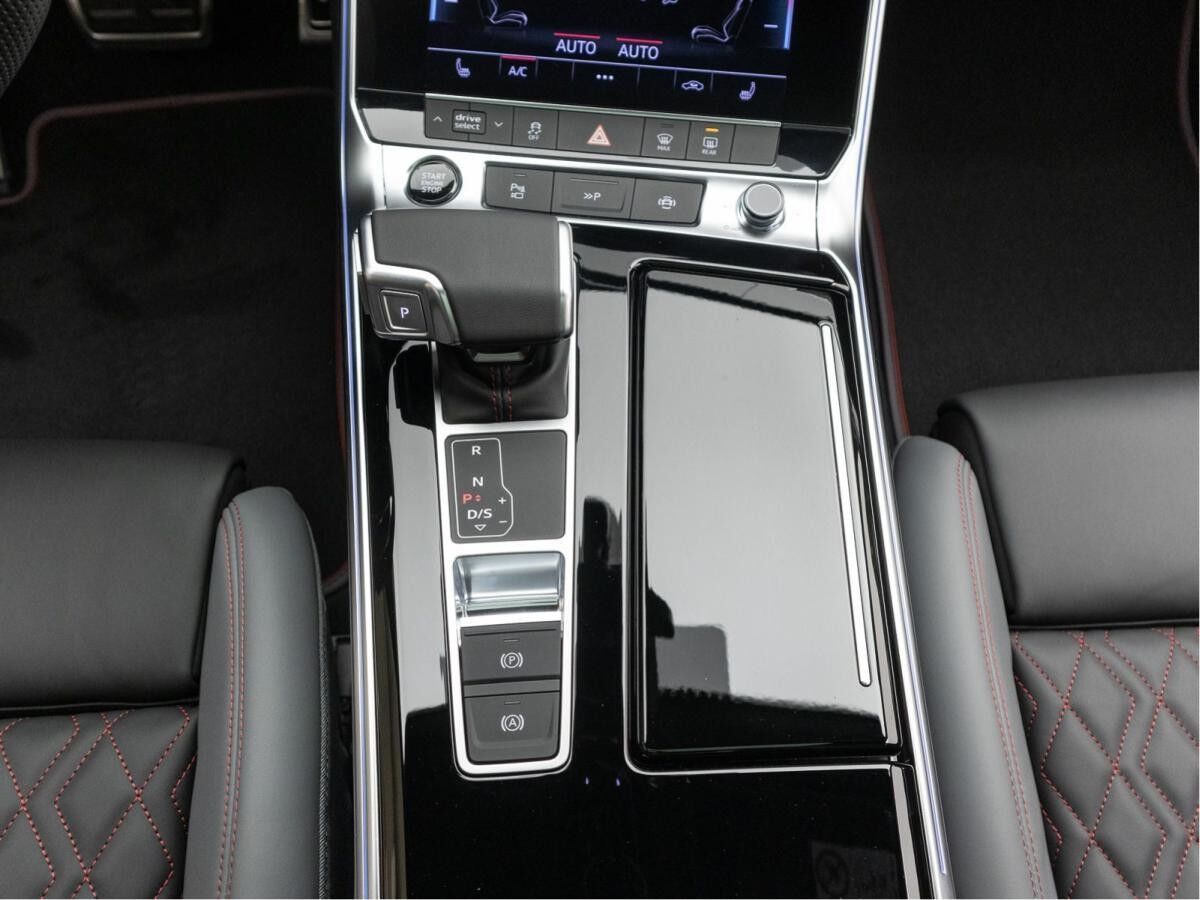 Audi A6 Avant 55 TFSI e S-TRO*QUA*S-LINE*MATRIX*PANO*