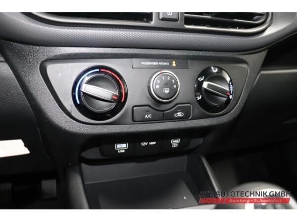 Hyundai i10 Select MY25 1.0 Benzin 5-MT 2WD Navi Apple CarPlay