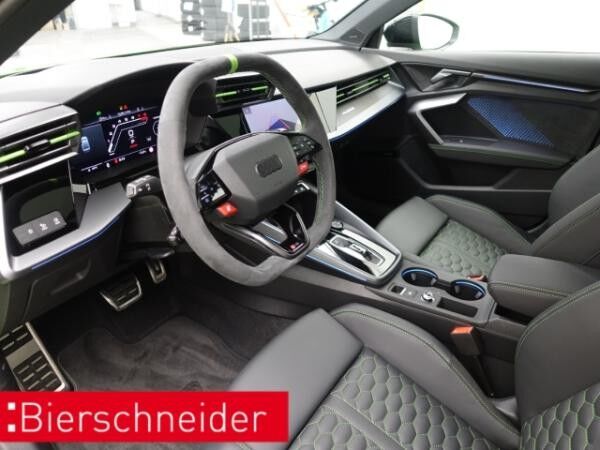 Audi RS3 Limousine FACELIFT PANO SONOS SPORTAGA 280KMH ACC LEDER KEYLESS PDC+KAMERA