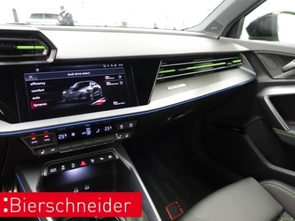 Audi RS3 Limousine FACELIFT PANO SONOS SPORTAGA 280KMH ACC LEDER KEYLESS PDC+KAMERA