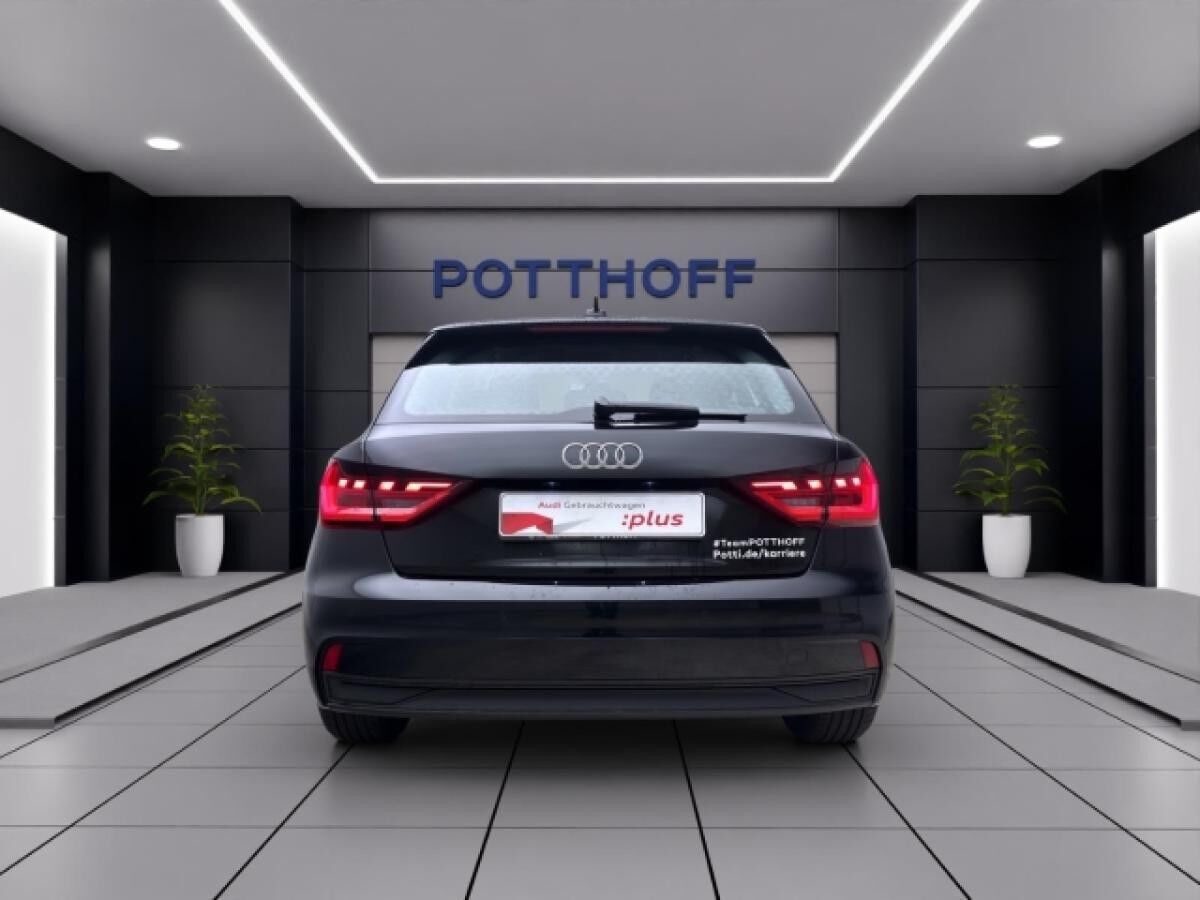 Audi A1 Sportback 25 TFSI LED LM17 SITZHZG PDC