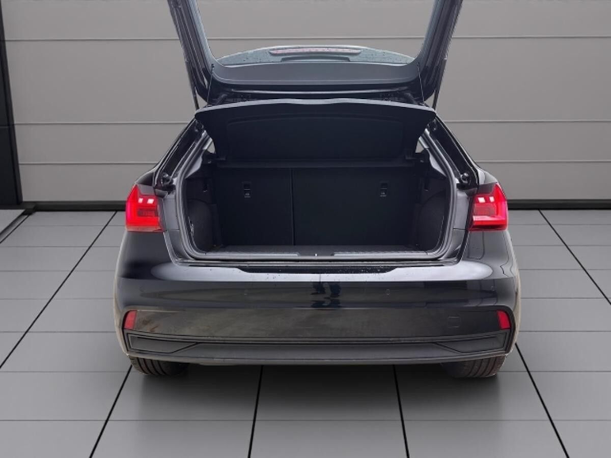 Audi A1 Sportback 25 TFSI LED LM17 SITZHZG PDC