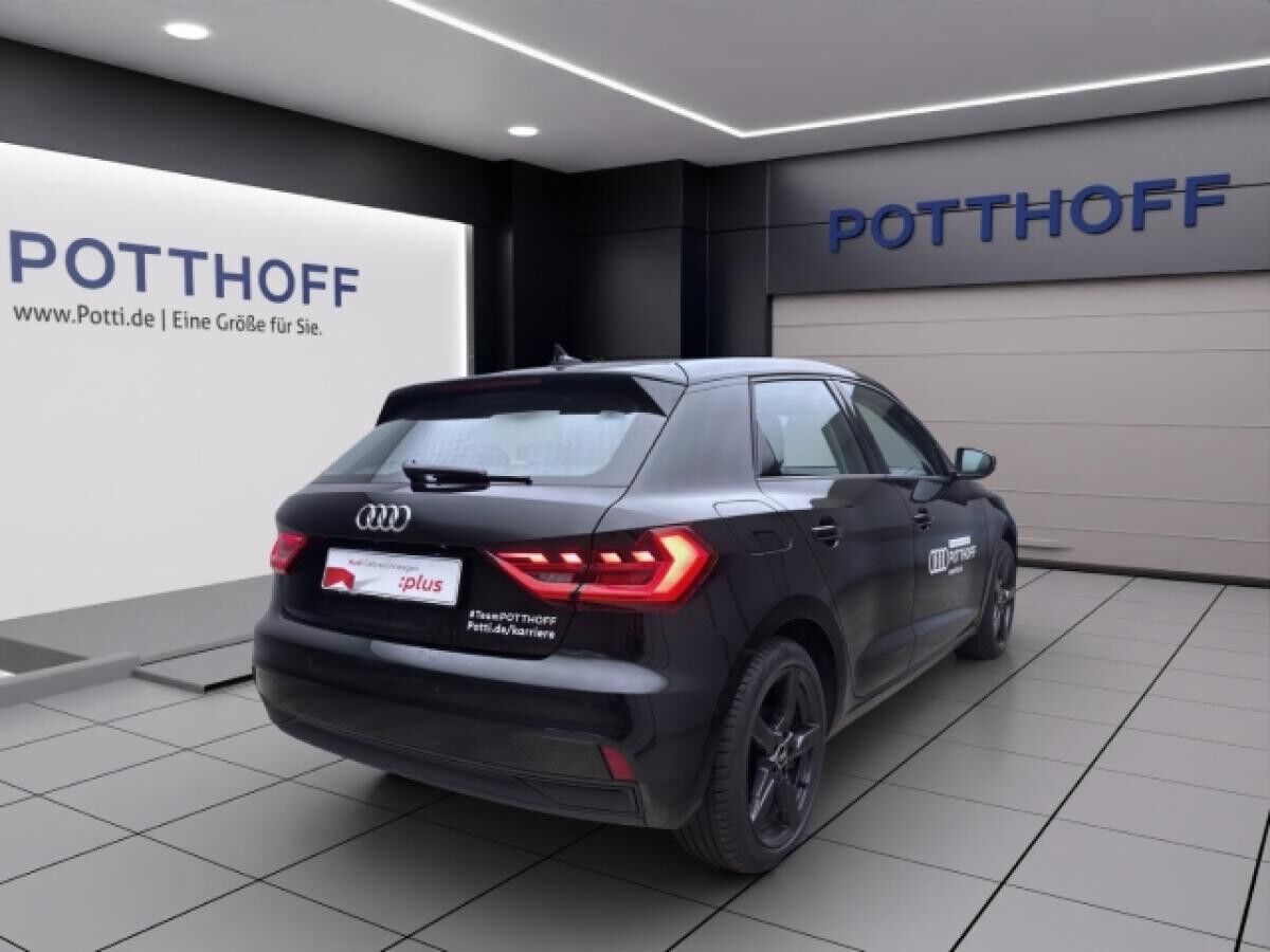 Audi A1 Sportback 25 TFSI LED LM17 SITZHZG PDC