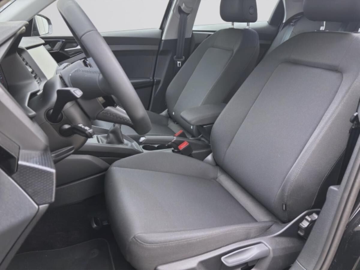 Audi A1 Sportback 25 TFSI LED LM17 SITZHZG PDC