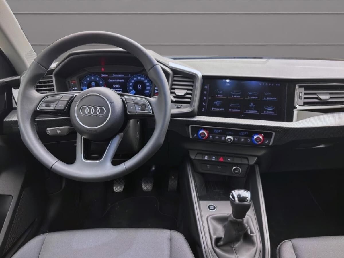 Audi A1 Sportback 25 TFSI LED LM17 SITZHZG PDC