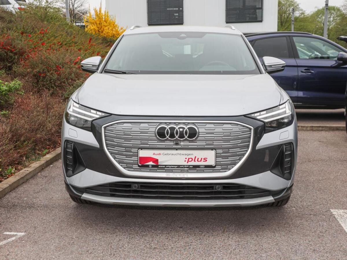 Audi Q4 e-tron 50 quattro ACC+KAMERA+MATRIX+NAVI+19`