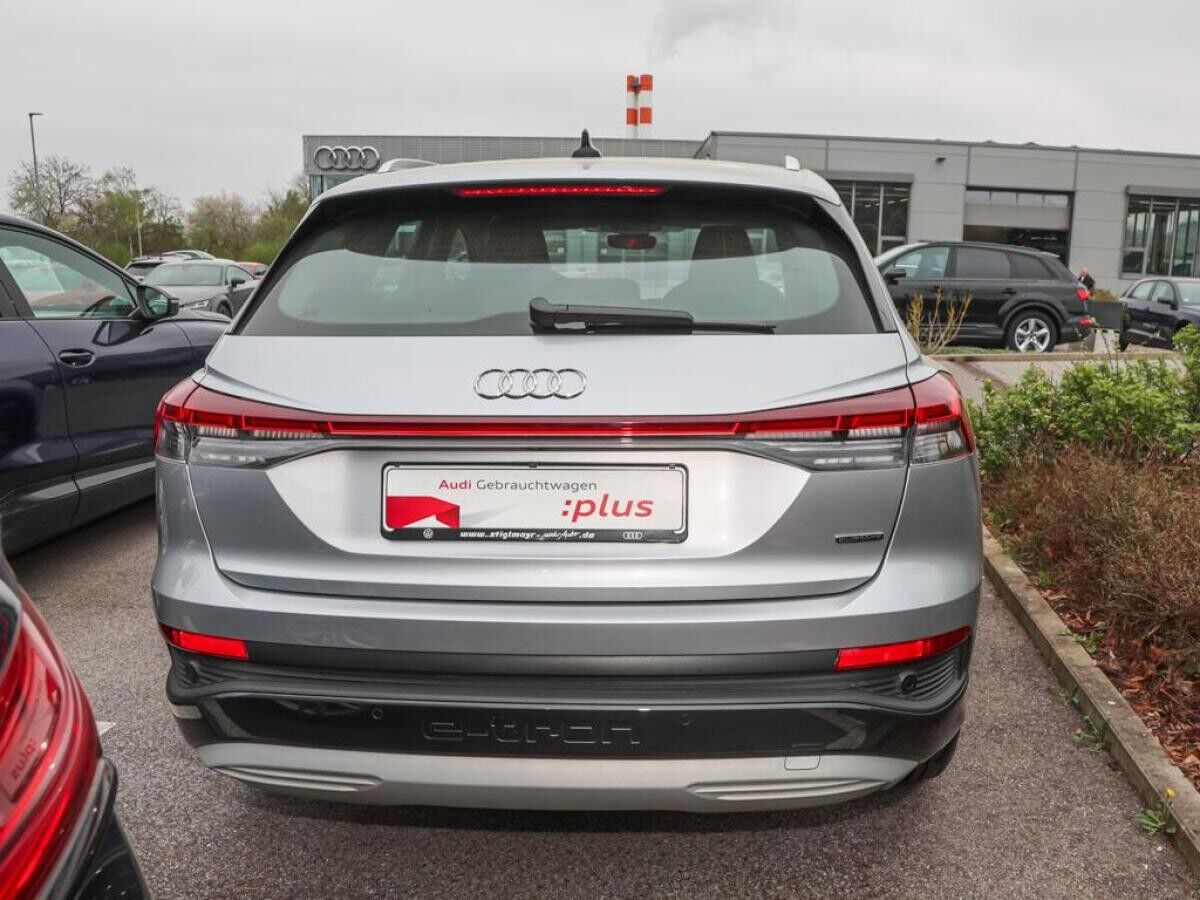 Audi Q4 e-tron 50 quattro ACC+KAMERA+MATRIX+NAVI+19`