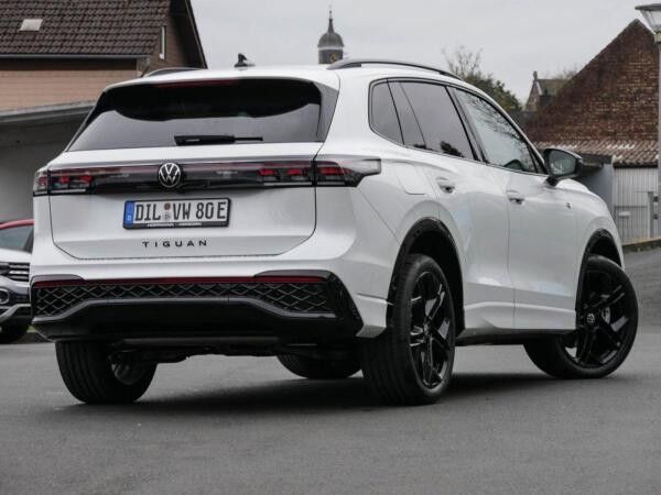 Volkswagen Tiguan 1.5 eHybrid R-Line AHK HK HD-Matrix Pro Max