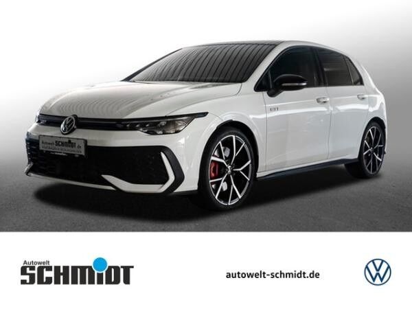 Volkswagen Golf VIII 2.0 TSI DSG GTI PANO HUD IQ-Light