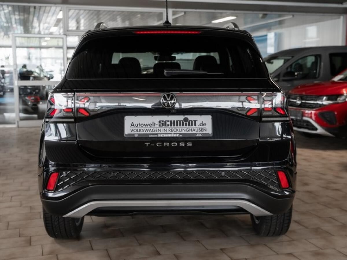 Volkswagen T-Cross 1.5 TSI DSG R-Line LED Matrix AHK Navi ACC