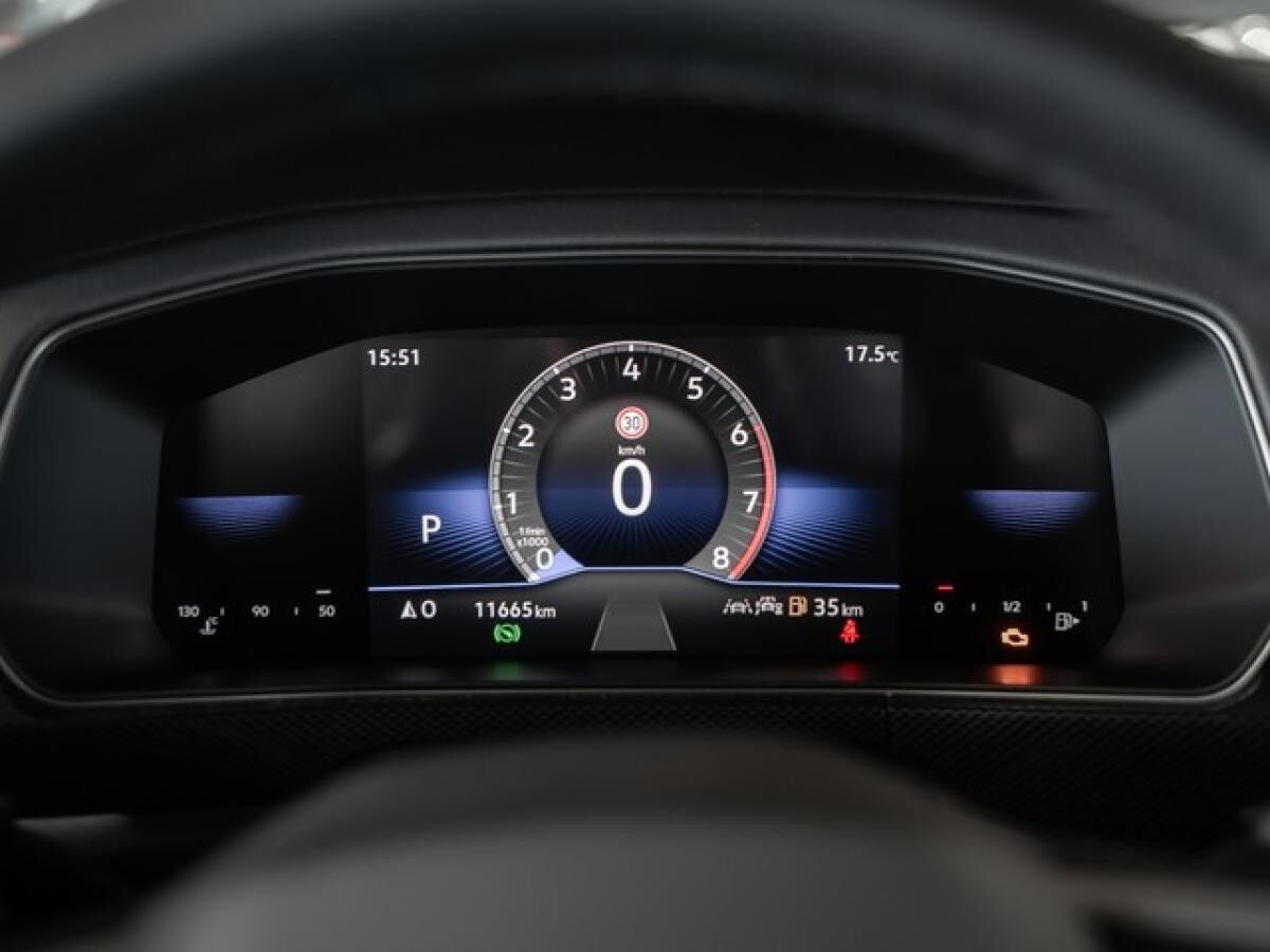 Volkswagen T-Cross 1.5 TSI DSG R-Line LED Matrix AHK Navi ACC