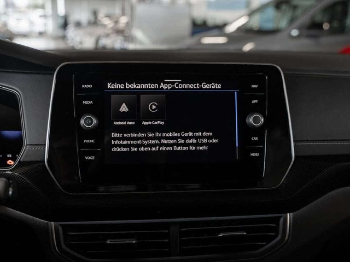 Volkswagen T-Cross 1.5 TSI DSG R-Line LED Matrix AHK Navi ACC