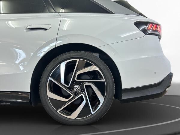 Volkswagen ID.7 Tourer Pro AHK LED LM 20" Navi ACC Head-Up